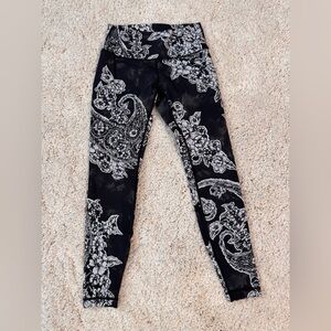 Lululemon Wunder Under Paisley Leggings